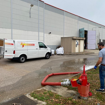 Maintenance poteau bouche incendie